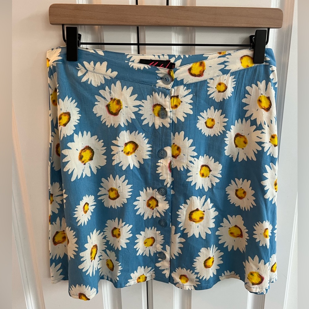 Motel Mini Skirt Women’s size Small